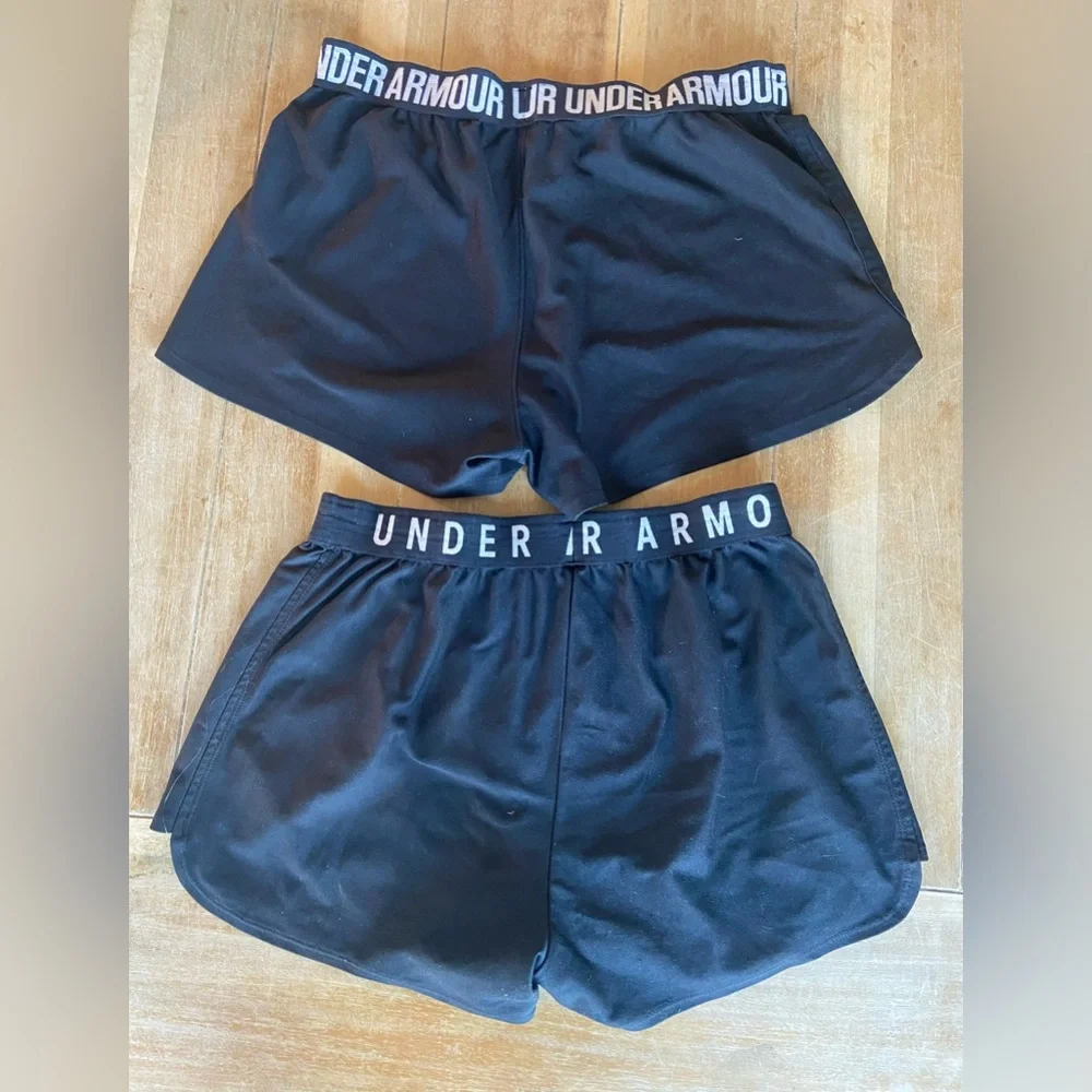 Under Armour Play Up Black Shorts (M) - Picture 2 of 5